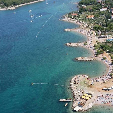 2-Bedroom Apartment 300M From Beach In Punat Bagian luar foto