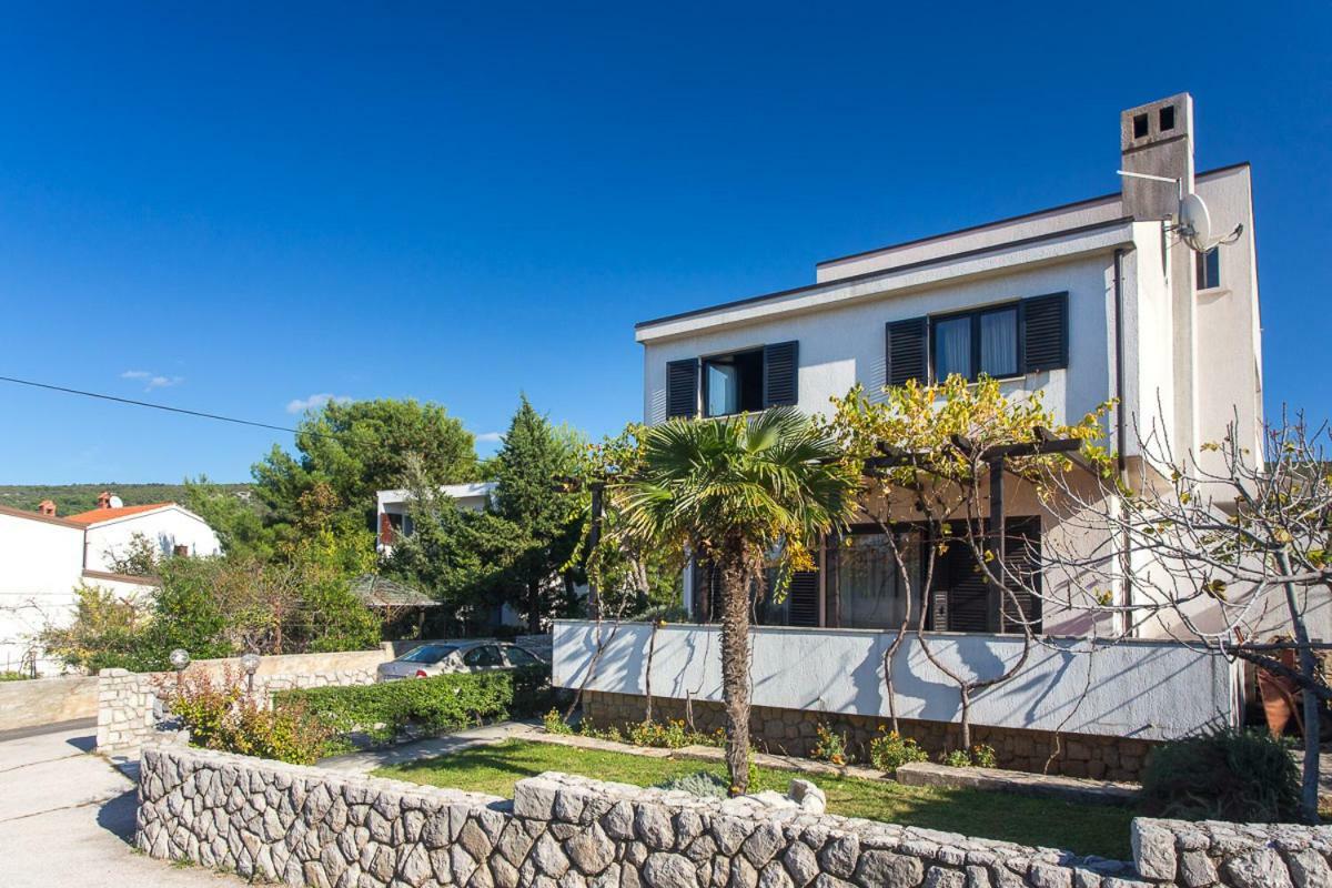 2-Bedroom Apartment 300M From Beach In Punat Bagian luar foto