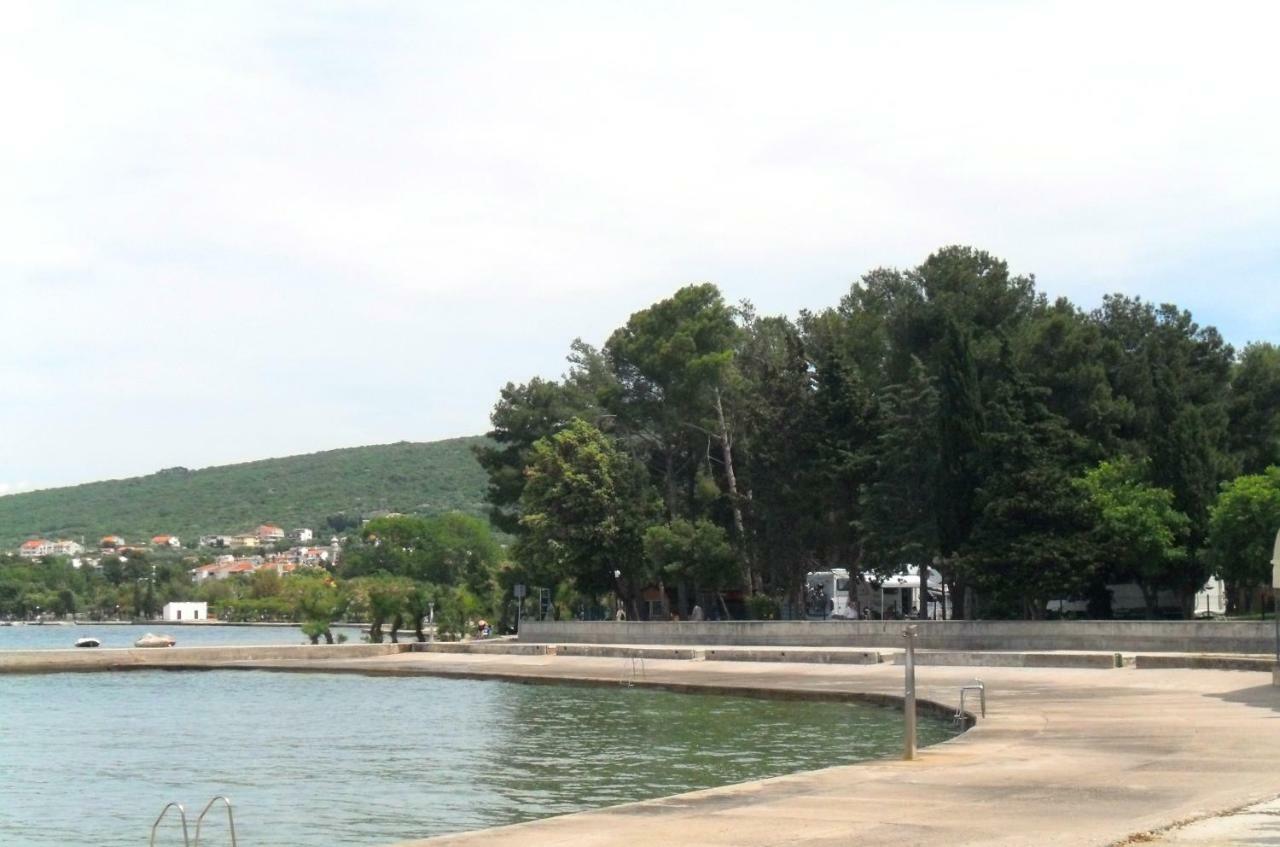 2-Bedroom Apartment 300M From Beach In Punat Bagian luar foto